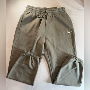 Nike Olive Green Women’s Swoosh Oversized High Rise Full Length Sweatpants M